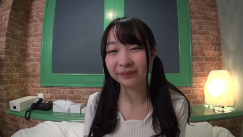 FC2 PPV 1386732 An Active College Student With An Impressive Fresh Skin That Sticks To The Fingertips That She Touched - JAV movie in FHD