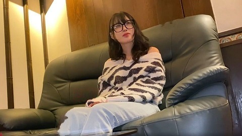 FC2PPV 3118668 18-Year-Old Beautiful Girl Has A Hard Piston - JAV movie in FHD