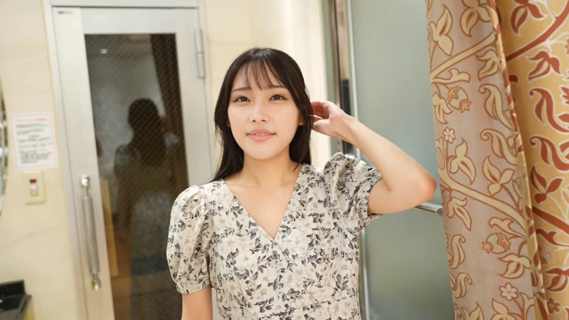 FC2PPV 4884731 [Uncensored] Cafe Waitress Yuzuki, 20 Years Old, Provides Service Without Conversation. A Time Led Solely By Her Slender Body And Gaze. - JAV movie in FHD